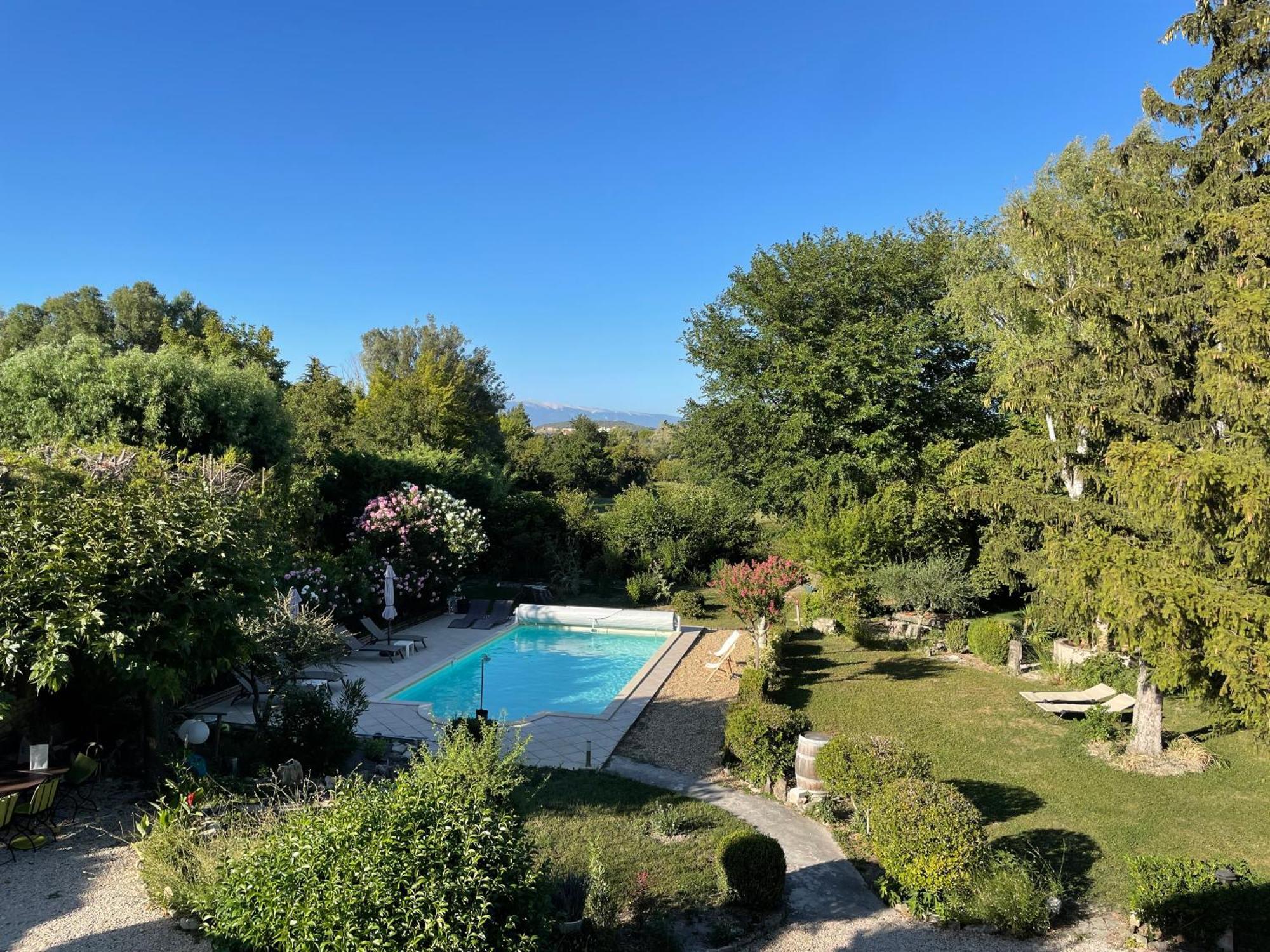 La Petite Rive - Les Oliviers Velleron Exterior foto